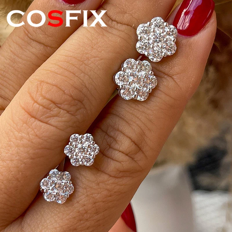 S.Oliver Orecchini A Bottone In Argento Sterling 925 Con Zirconi Sintetici, Rotondi, 6 Mm - Confezione Regalo