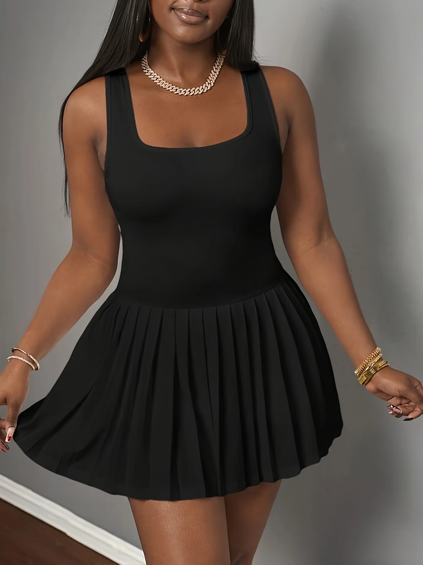 Women's Sexy Casual Square Neck Sleeveless Pleated Skirt Built-in Pants Sporty Dress Fashionable Elegant Women's Wear 3