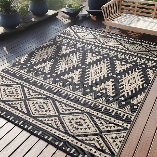 Olanly Outdoor Plastic Straw Rug Waterproof Indoor Outdoor Carpet Machine Washable Fashion Carpet For Patio Camp Picnic Backyard
