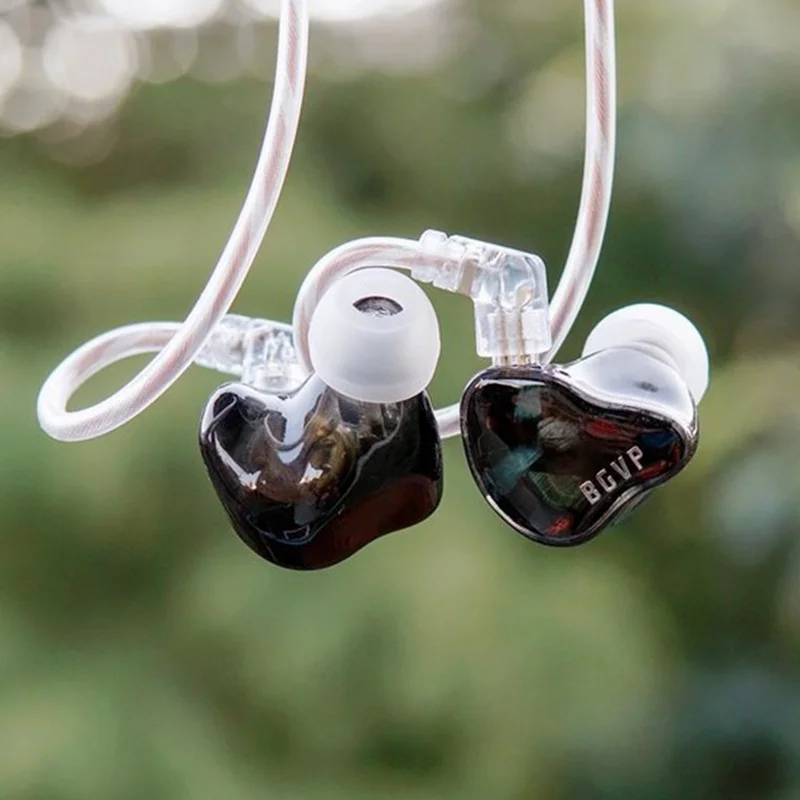 

BGVP DH5 1DD+4BA Hybrid Technology Wired Earphone In Ear Monitor Bass Sports HiFi Music Headphones Equipped With Huayunxin DD