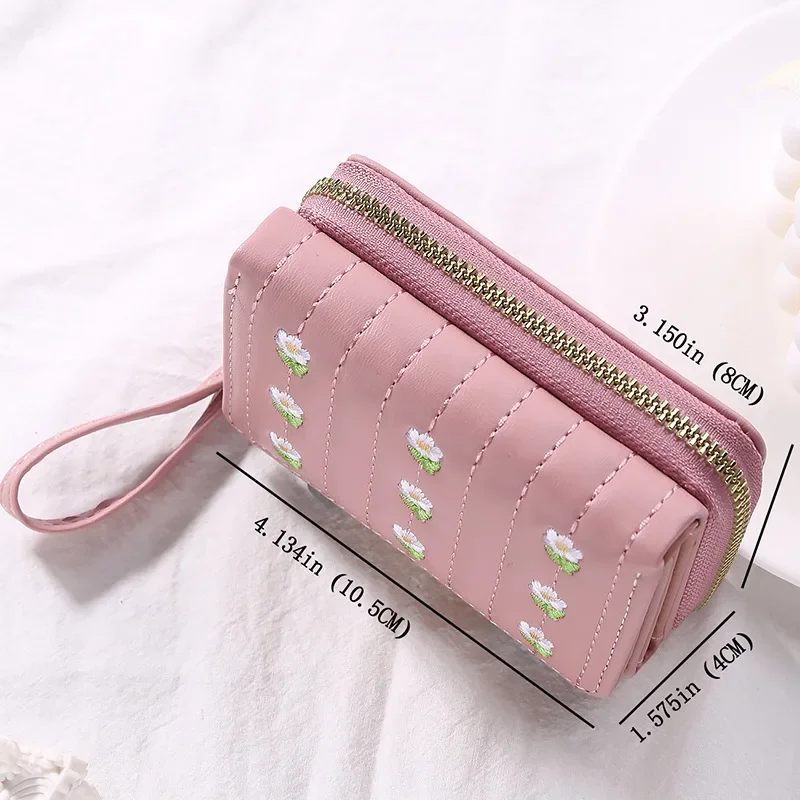 Embroidered Flower Women Wallets Leather Female Purse Cute Solid Multi-Cards Holder Coin Short Wallets Slim Small Wallet