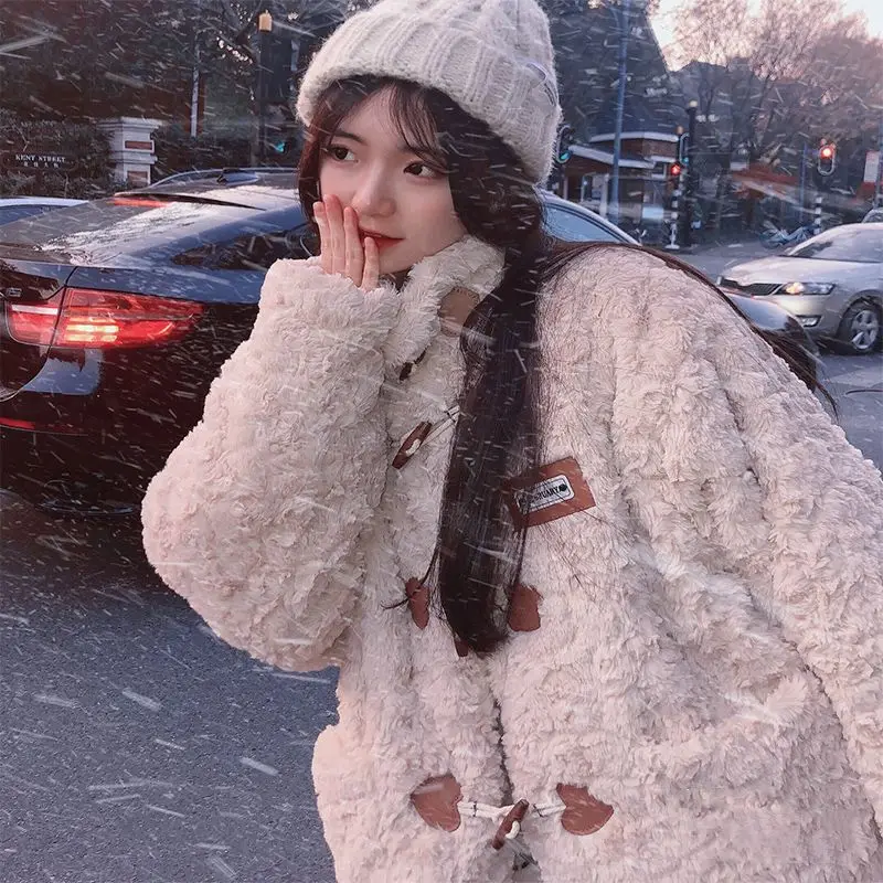 2023 New Mid Length Fur Fur Coat for Women's Winter Warm Environmental Protection Plus Cotton Thickened Lamb Hair Coat Fur Coat