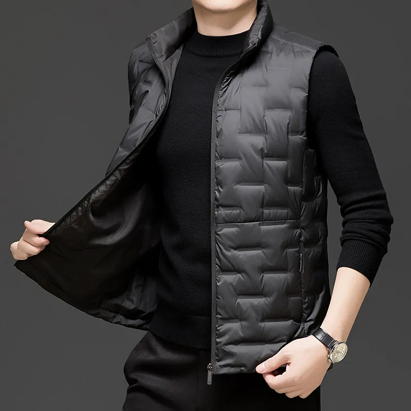 Winter Men's Black Vest Jacket Detail