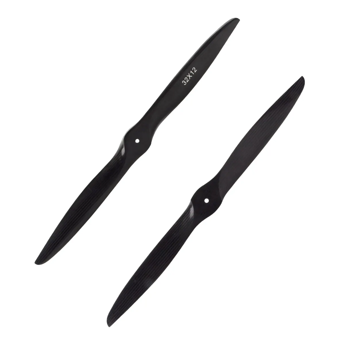 Deux hélices de drone en carbone nylon côte à côte, illustrant la symétrie des pales pour un vol stable.