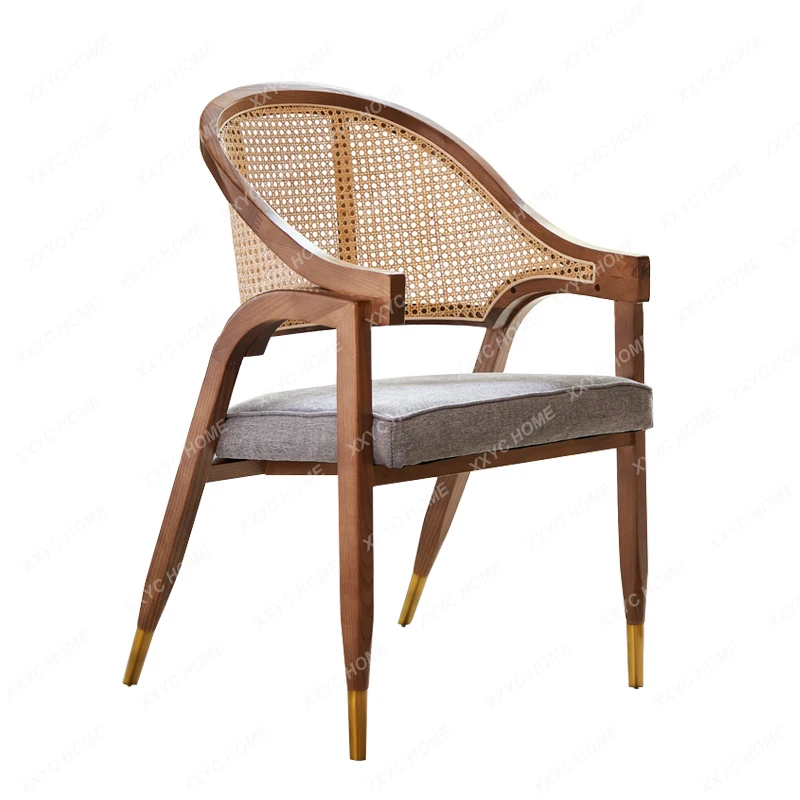 

Стул обеденный из ротанга в стиле ретро, мягкий подлокотник из массива дерева, дизайнерский стул для кафе, ресторана