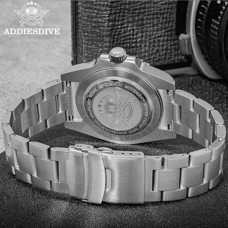 Men's Diving Watch Automatic Mechanical Watch 200m Waterproof Japan NH35A Sapphire mechanical watch diver watch