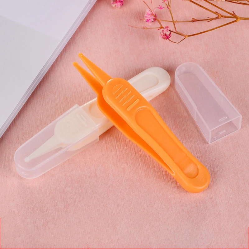 Nasal Tweezer Nose Cleaning Tweezers Cleaning Tweezers Baby Dig Booger Clip Infants Ear Nose Navel Clean Tools Kids Safety Tweezers Cleaning Forceps Toddler Nasal Cavity Care Supplies