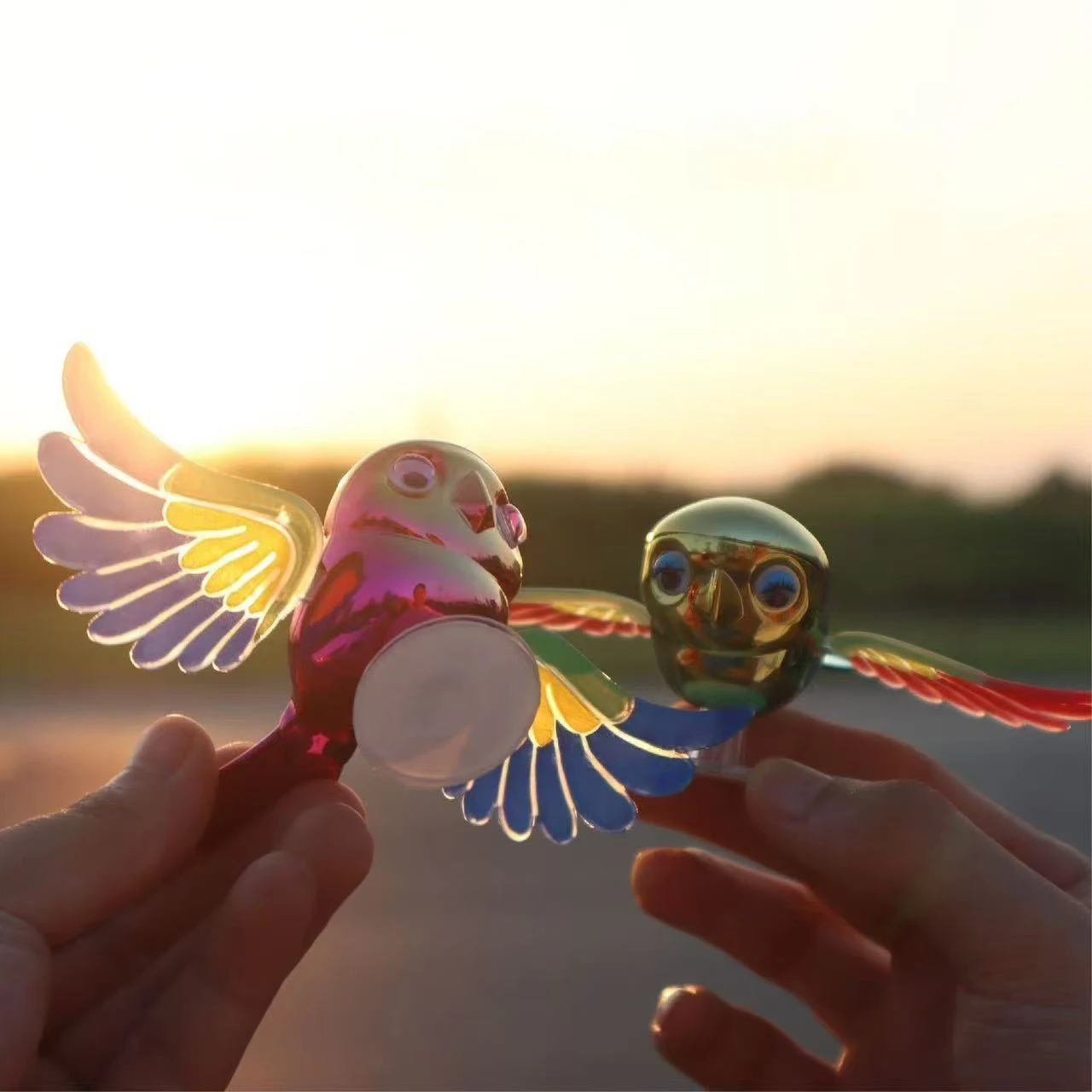 Simulation Flying Bird Car Ornament Wind-Driven Moving Wings Helmet Accessory Creative Decor For Electric Bike Motorcycle Riders_voghion.com