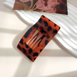 Elegant Matte Leopard Rectangle Hair Clips - Stylish Duckbill Claw Grip (Matte Leopard Red)