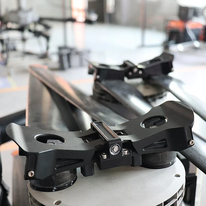 Lot de 8 clips d'hélice pour drone DJI, parfaits pour l'agriculture de précision.