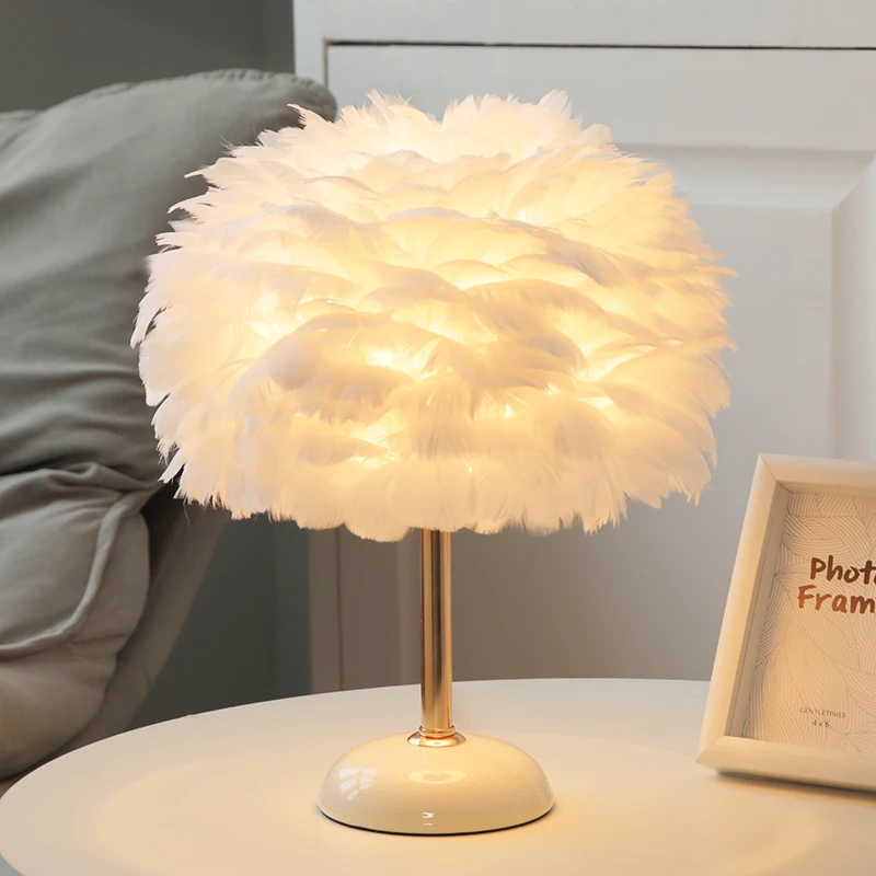 led-feather-table-lamp-romantic-wedding-goose-feather-home-decor-living-room-bedroom-study-hotel-decor