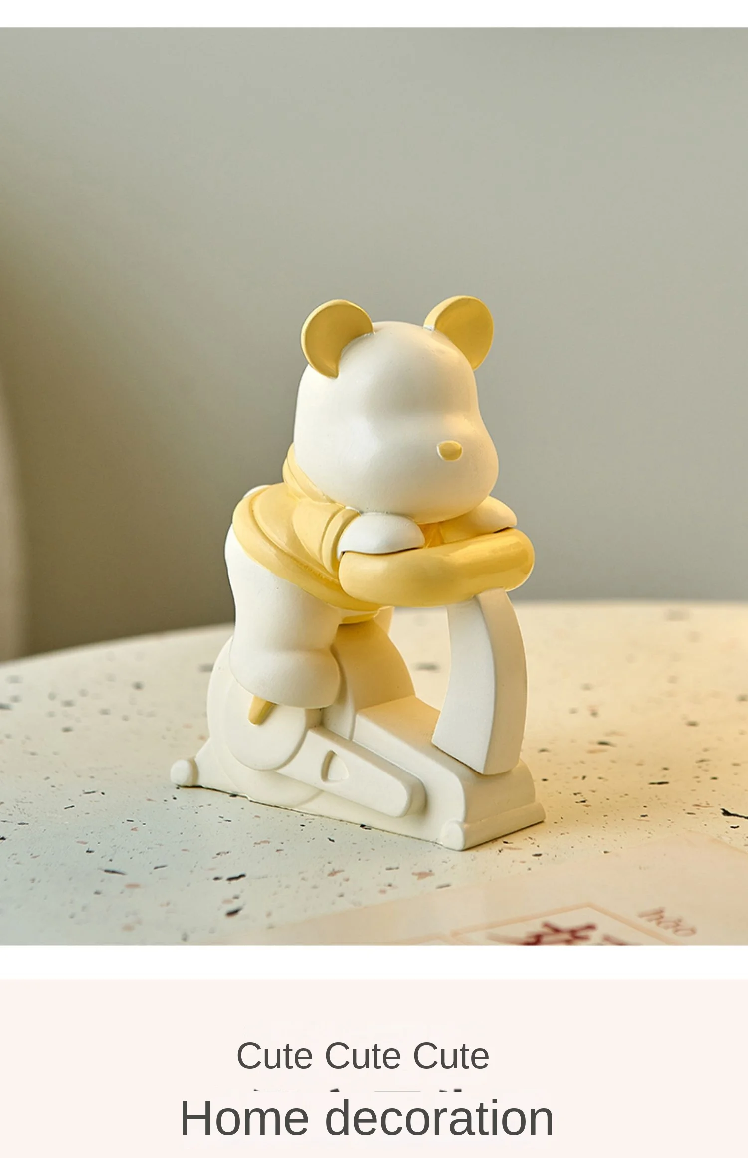 Creative Cartoon Bear Statue Ornament