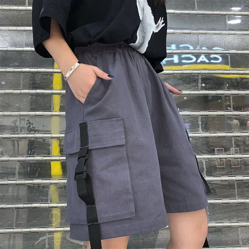 New Gothic Black Cargo Shorts Women Summer Streetwear Couple Wide Leg Shorts Woman Harajuku Big Pockets Knee Length Pants 4Xl