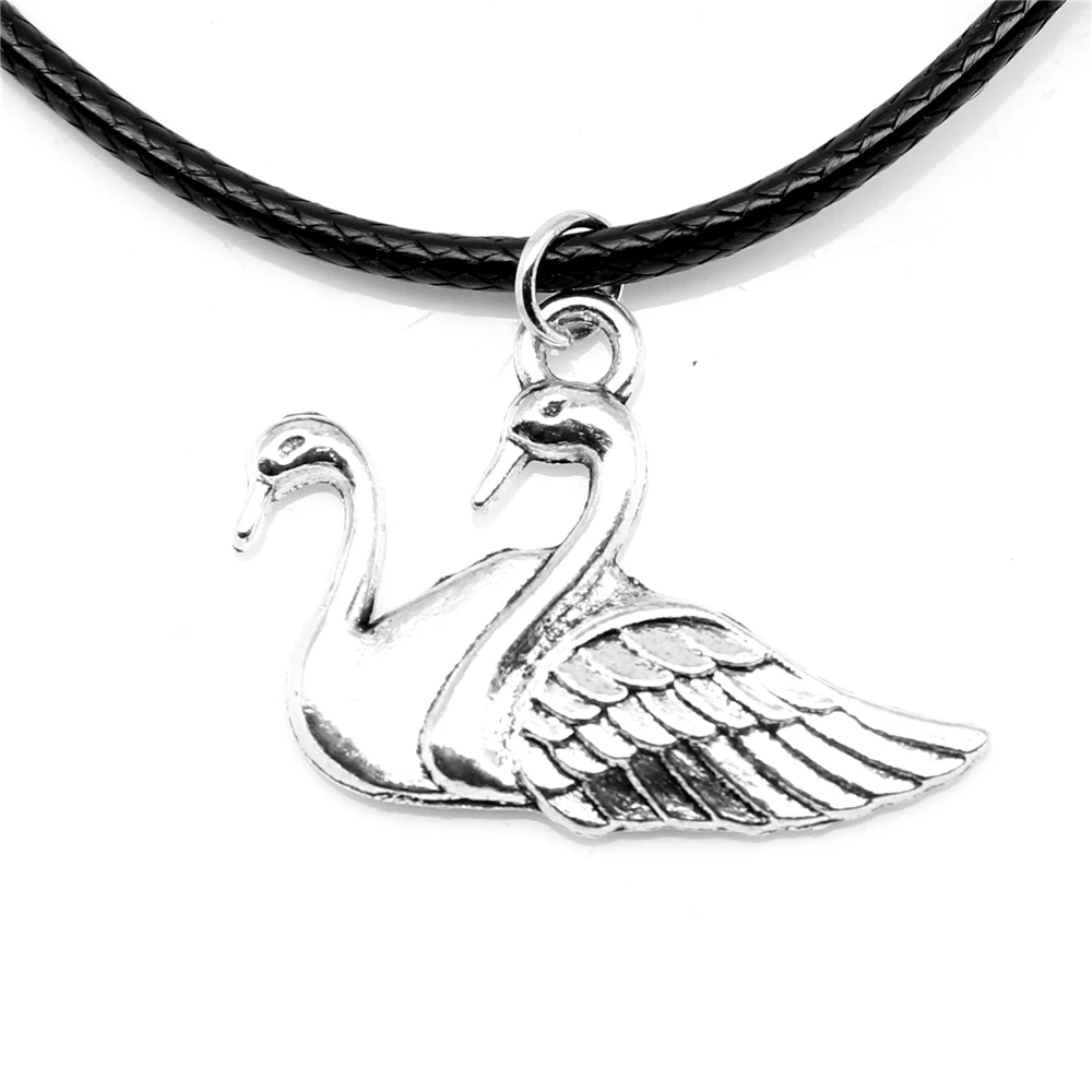

1 Piece Swan Necklac For Jewelry 20x29mm