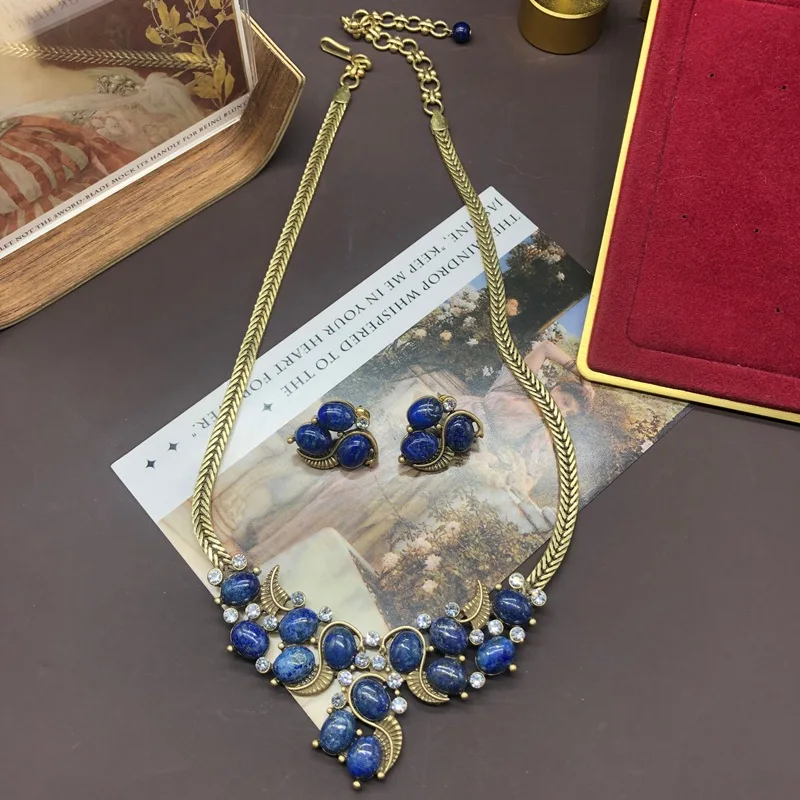 S41ef318e05b34c46b8dad8478737eafak Retro Fashion Jade Turquoise Inlaid Necklace Earring Set Banquet Party Jewelry High-End Women Elegant And Atmospheric Mallzona