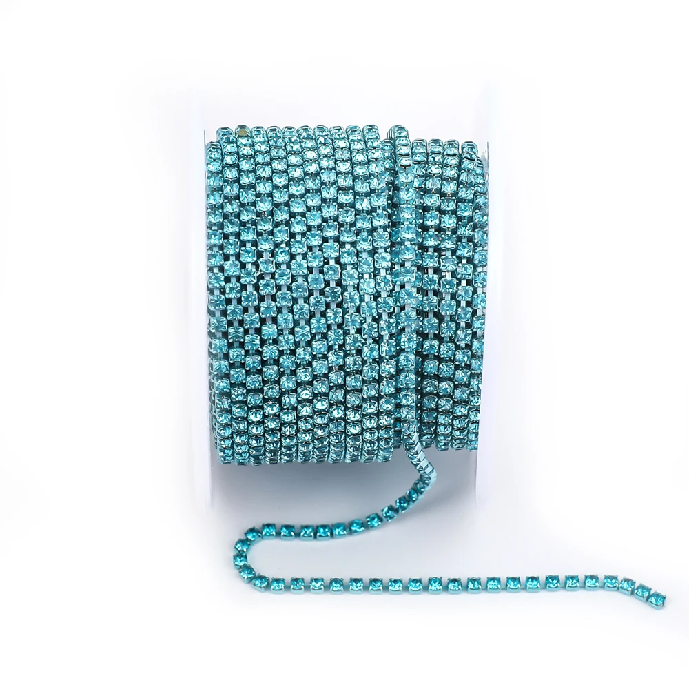 Vibrant Rhinestone Cup Chain with Colorful Base