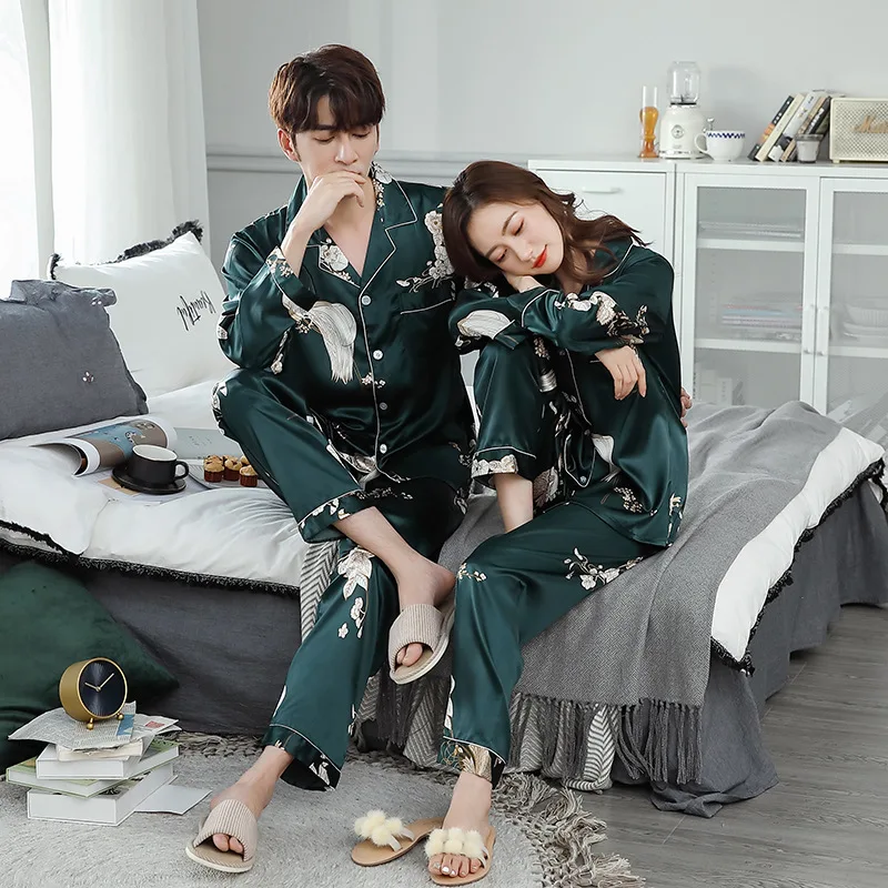 

SUO&CHAO 2023 New Pajamas Sets For Couple Loose Casual Cartoon Print Womens And Mens Pyjamas Sleepwear Nightgown Homewear