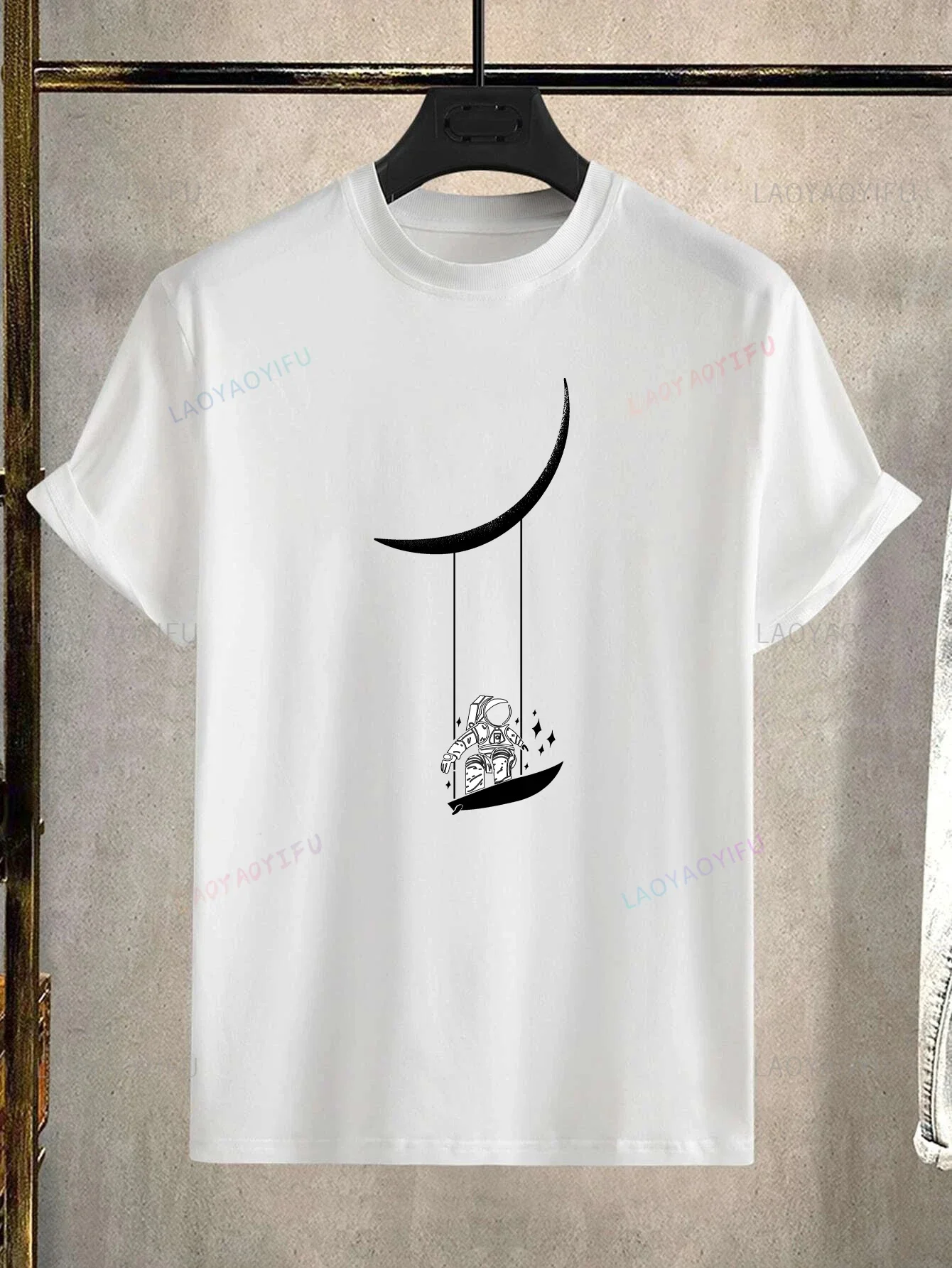 رائد الفضاء القمر سوينغ طباعة الرجال الجرافيك تي ش...