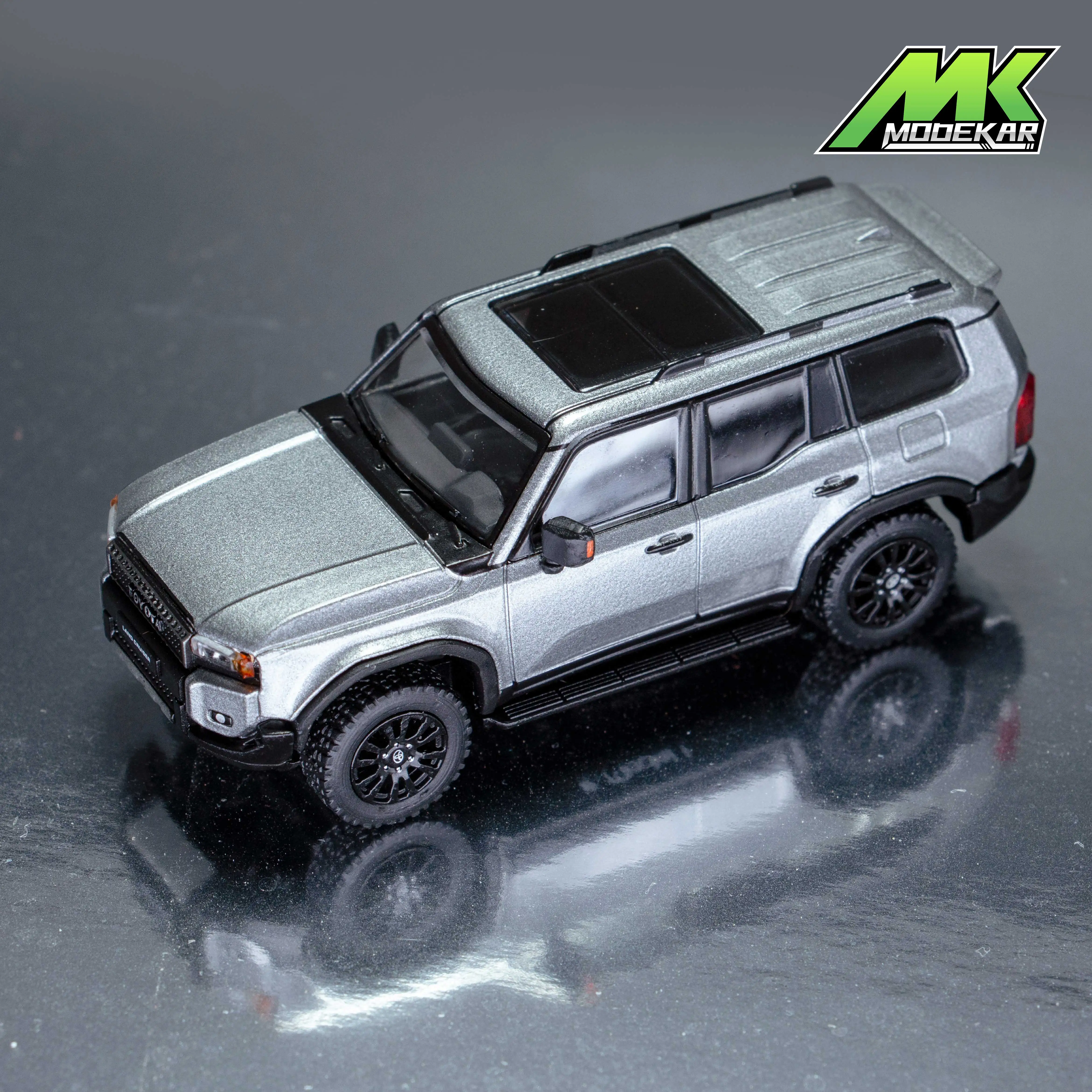Model 1 1:64 Land Cruiser LC250 LC70 Prado Batou Off-road Alloy Car Model 6