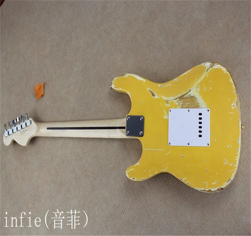 High Quality with synchronized tremolo Imitation of the old one Yellow Signature Electric Guitar