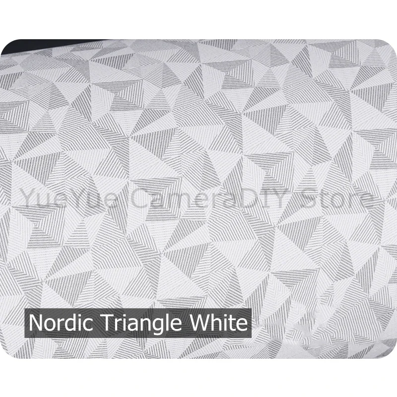 46 Triangle White