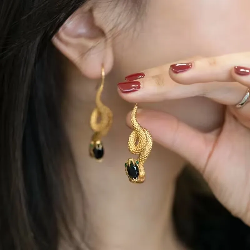 

Crystal Snake Stud Earrings,Golden Fashion Earrings For Women Cubic Zirconia Snake Earrings Trendy Jewelry Gifts