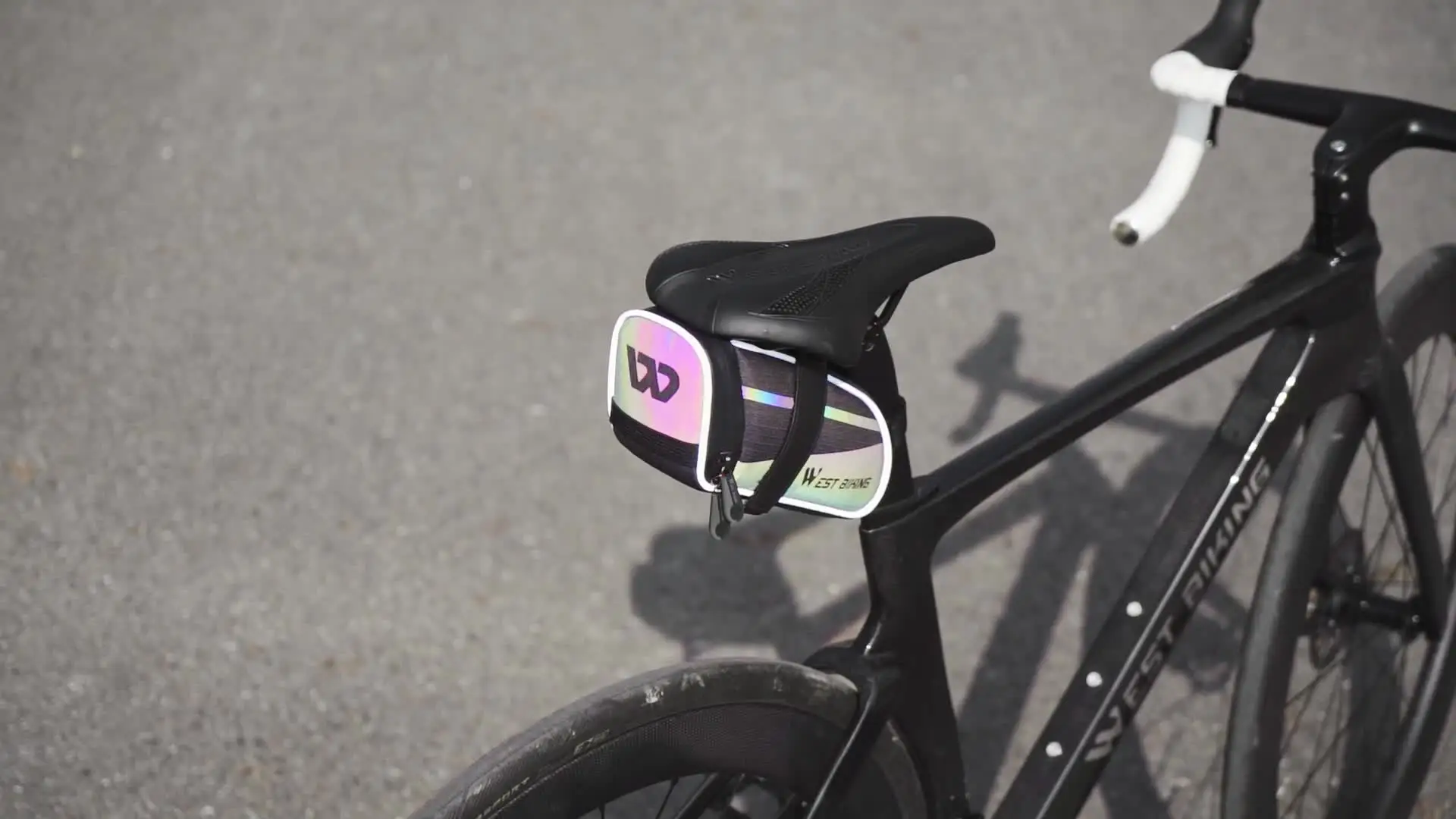 West Biking 1.8L Portable Saddle Bag