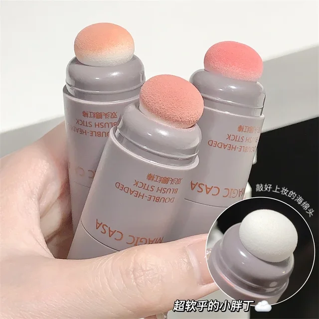 Blush Stick Duplo: Contorno e Destaque Brilhantes e Duradouros