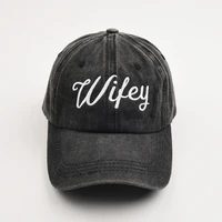 New Embroidery Wifey Hubby Women Baseball Cap Outdoor Fashion Lovers Adjustable Truck Hat for Men Hip Hop Snapback Dad Caps 2