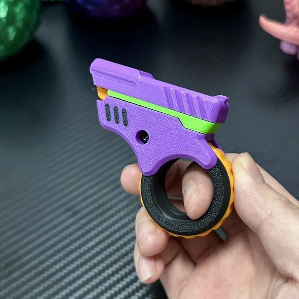 3D Printed Office Desk Toys Effective Stress Reduction Gun Shape Fidget Ring Small Pistol Toys for Anxiety and ADHD Sufferers