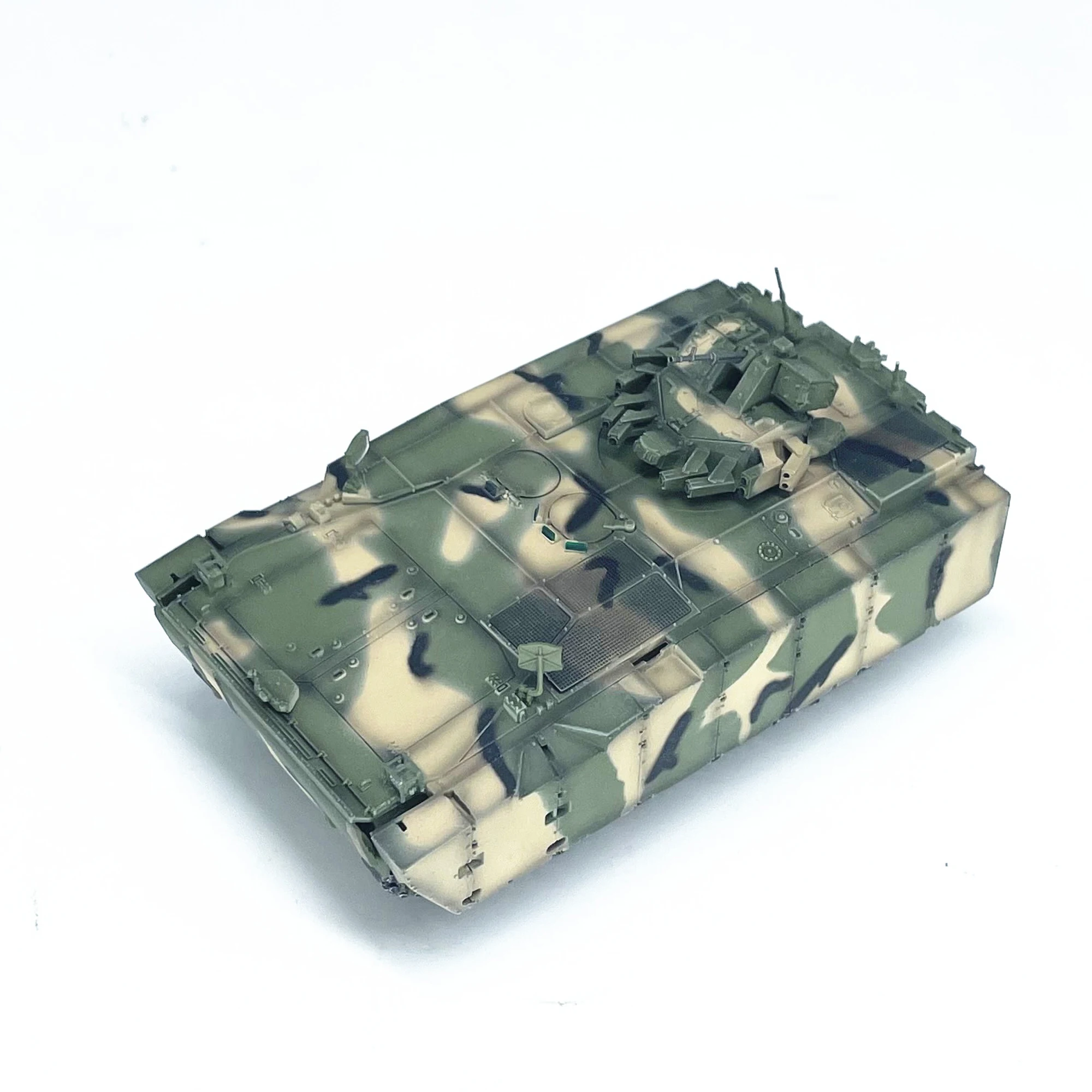 

Russian Kurganets-25 Militarized Combat Chariot Plastic Model 1:72 Scale Toy Gift Collection Simulation Display