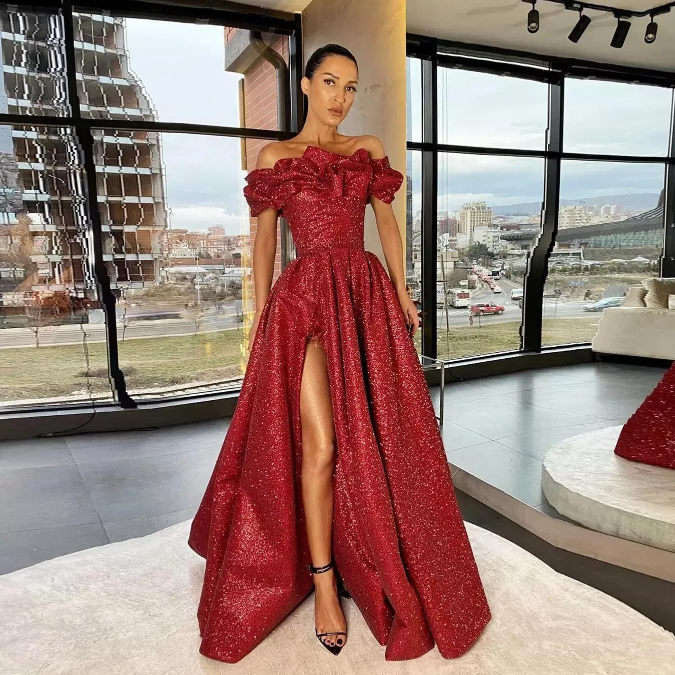 

Aso Ebi 2023 Arabic Evening Dresses Red Sequined Split Party Prom Gowns Off the Shoulder Carpet Celebrity Dress Outfits Maxi