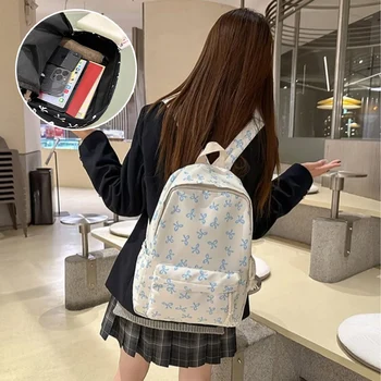 Zaino Trendy con Stampa a Fiocco per Donne, Scomparto per Laptop, Cinghie Regolabili, Perfetto per il Ritorno a Scuola e Viaggi
