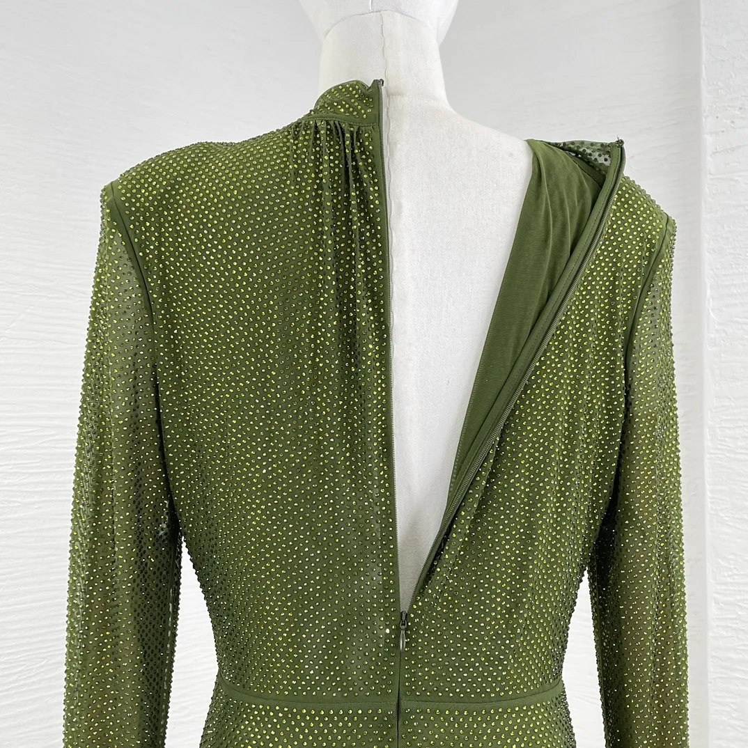 Рисунок 5 - Женское драпированное платье-русалка