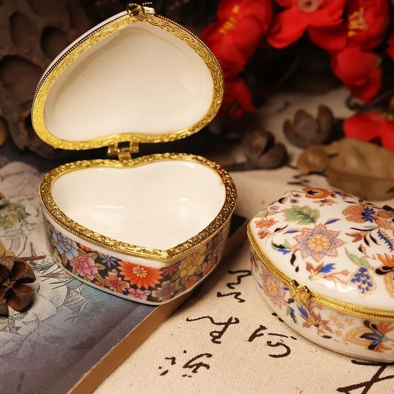 Vintage Chinese Style Lipstick Pot Rouge Ring Jewelry Box Ceramic Pot Mini Bottle Small Cosmetics Face Cream Storage Box ZE72 4