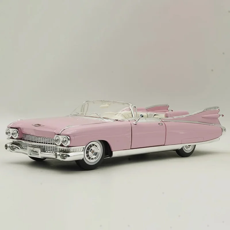

Maisto Diecast 1:18 Scale Eldorado Convertible Classic Alloy Car Model Collection Souvenir Display Ornaments