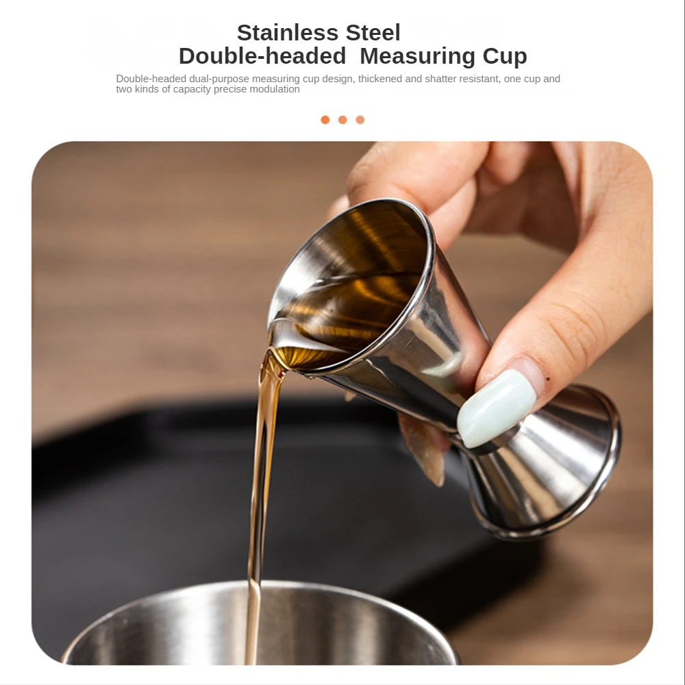 Stainless Steel Cocktail Shaker Mixer Bartender Browser Kit Bars Set Tools Jigger Mixer Muddler Pourer Spoon with Bamboo Stand