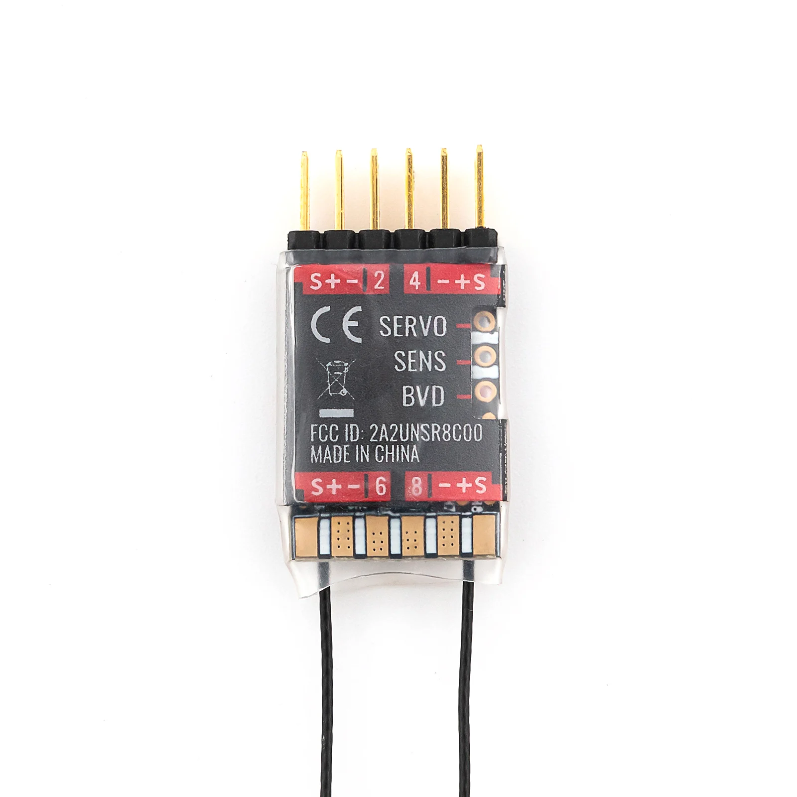 Gros plan sur les connecteurs du récepteur FS-SR8C ANT 8 canaux PWM, mettant en évidence la qualité de fabrication.
