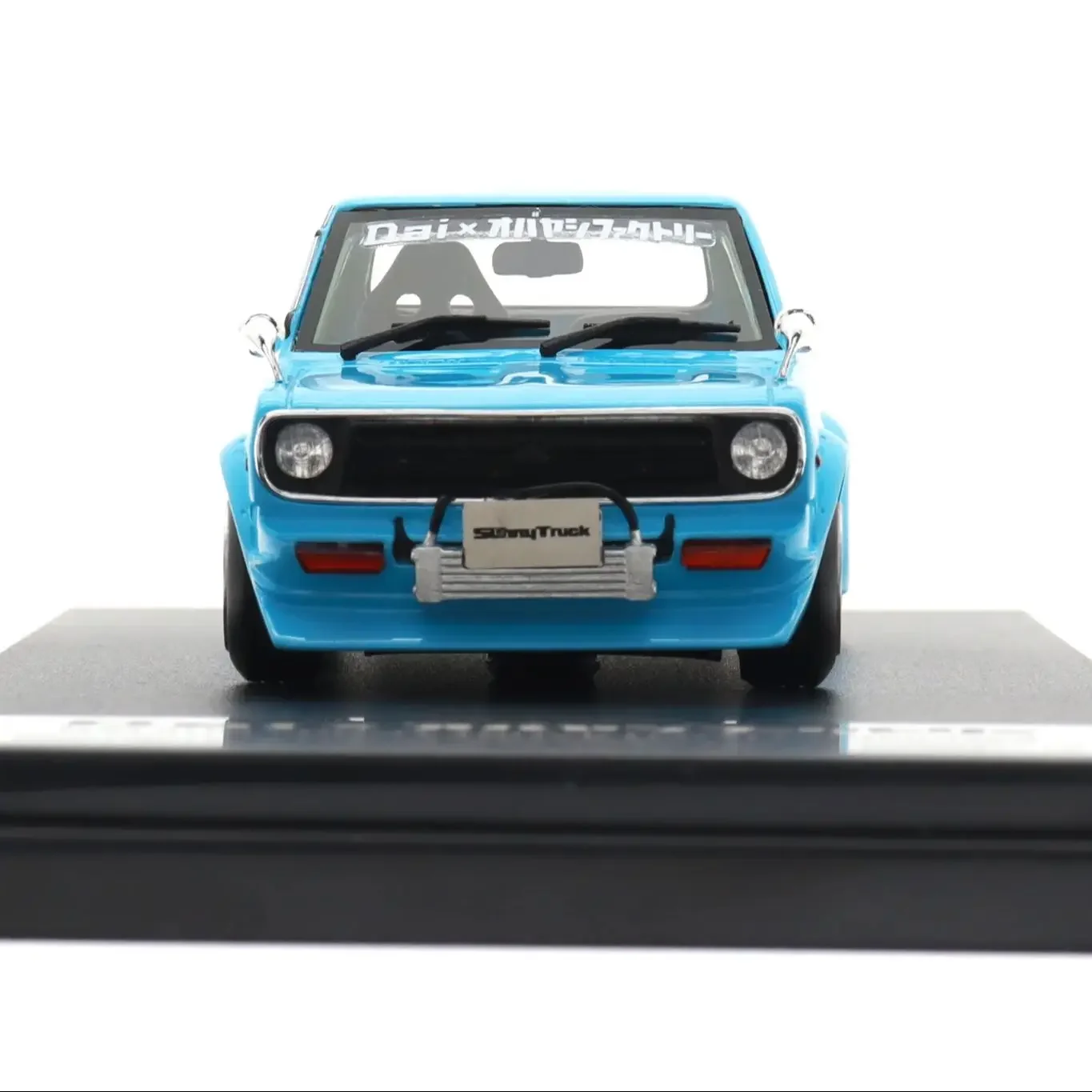 

1:43 Hi Story Car Model For J-43569 DATSUN SUNNY TRUCK 1979 Customized High Simulation Collection Gift Resin Model Car