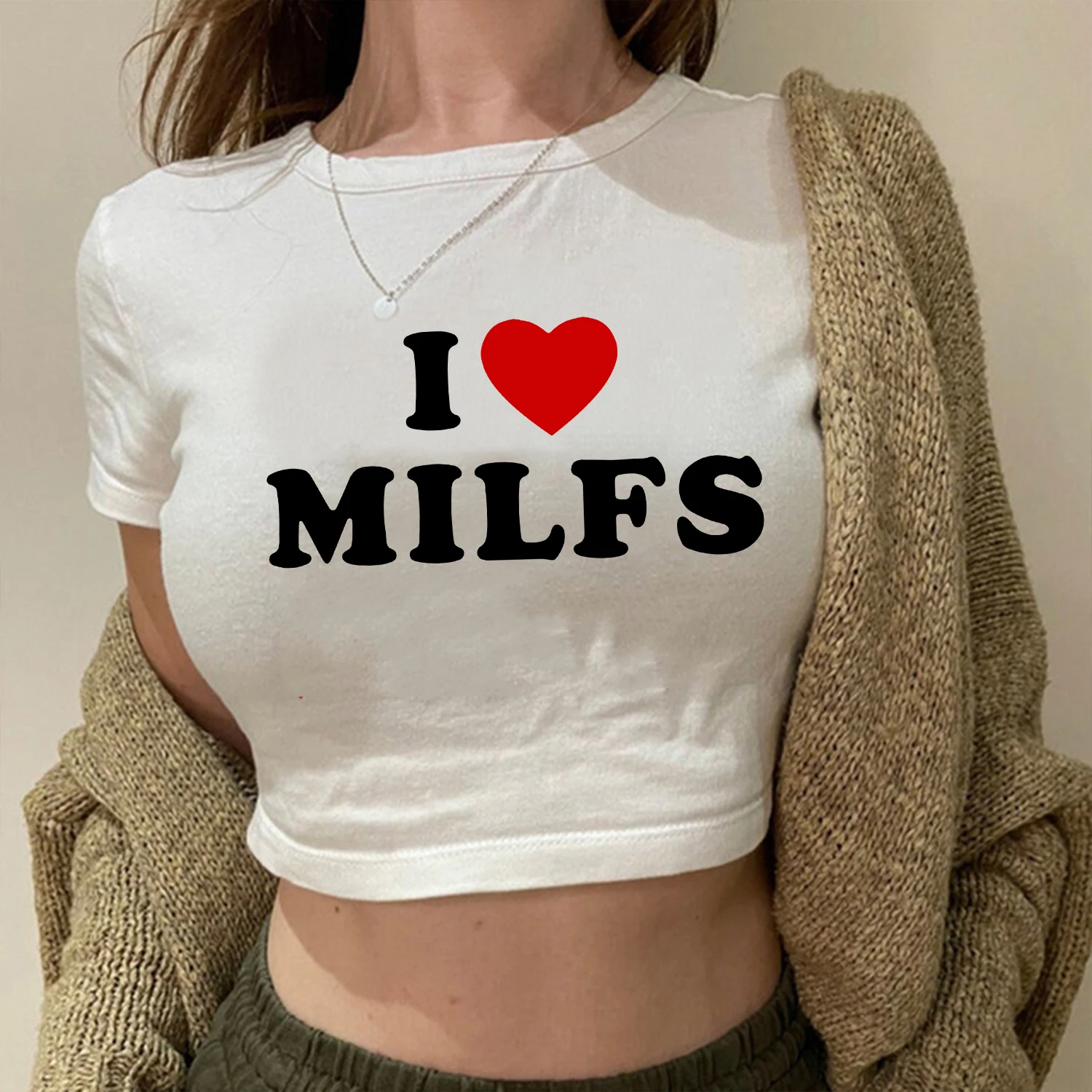 'I Love Milfs' Funny Beanie Hat – Black Knit Skull Cap For Men & Women, Winter Warm Hat