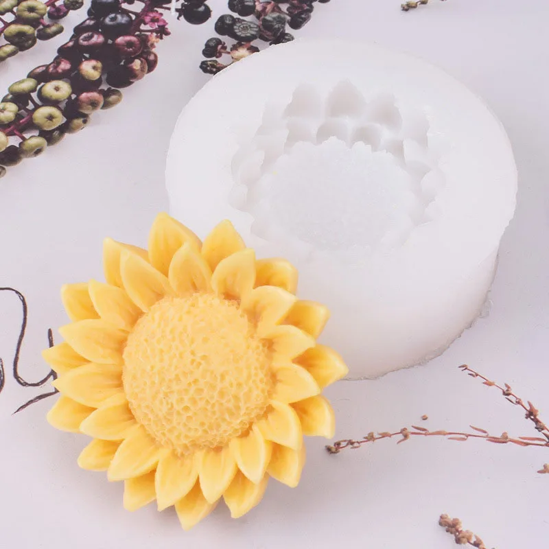 New Sunflower Sunflower Aromatherapy Candle Silicone Mold Handmade Soap DIY Refrigerator Paste Gypsum Cream Gel Mold silicone mold,soap molds