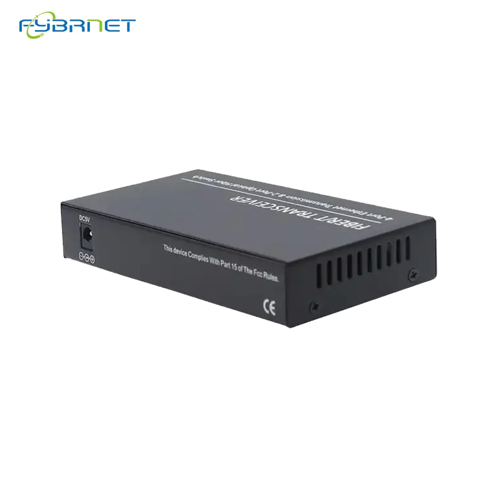 1 Pcs Gigabit Ethernet fiber switch SC Singlemode 20KM 2 SC fiber 4 RJ45 port 10/100/1000M Gigabit Fiber Optical Media converter