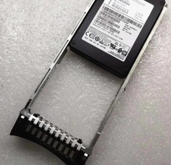 For 01EJ594 00VN299 1 92T RI SSD 12Gb SAS FRU Solid State Drive