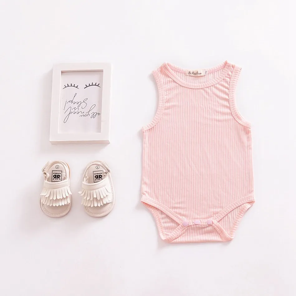 0-24 Maanden Baby Meisje Jongen Kleding Pasgeboren Baby Romper Zomer Effen Kleur Katoen Driehoek Jumpsuit Peuter Girl Fall kleding 2020