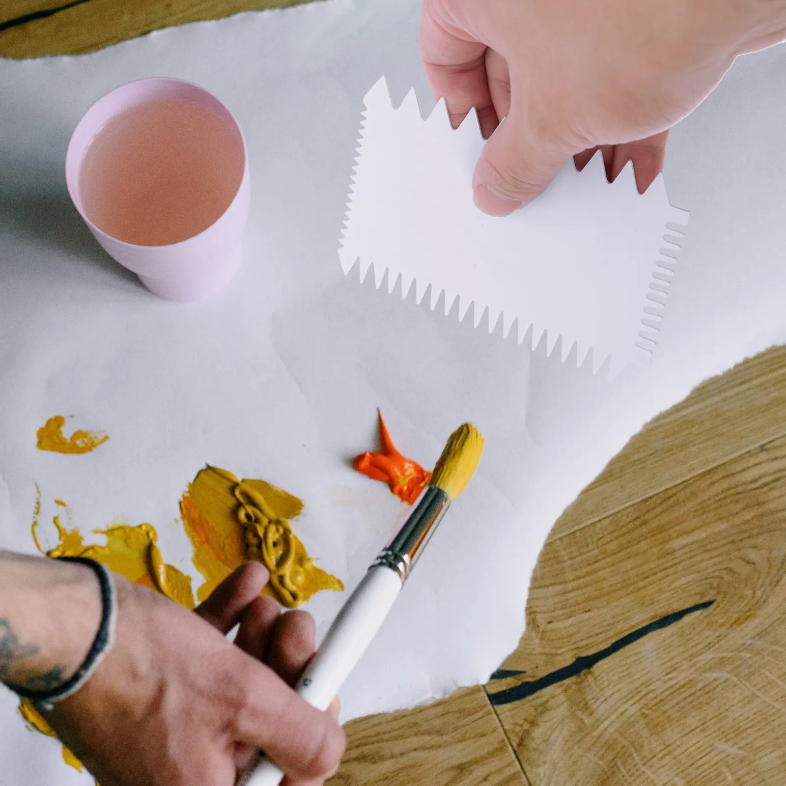 7Pcs 어린이 그림 스크레이퍼 아크릴 DIY 그림 도구 세트 어린이를위한 톱니 모양의 가장자리 디자인 그리기 도구 미술 공예 프로젝트