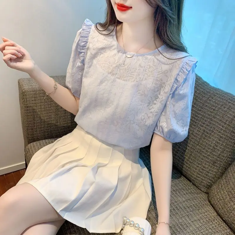반팔 쉬폰 여성의 새로운 상의는 나이를 줄여주는 기질과 슬림한 레이스 셔츠