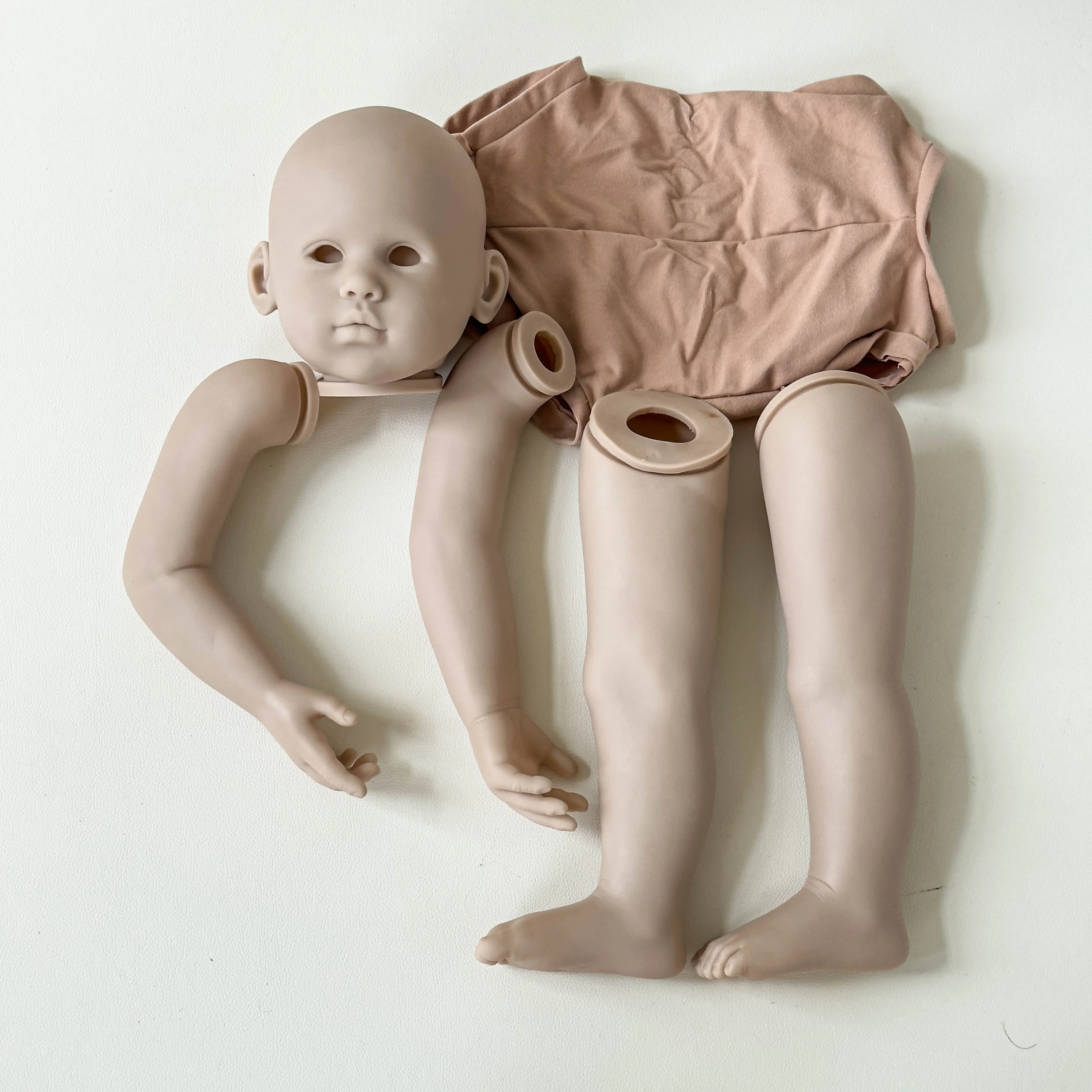 Louisa Reborn Lifelike Doll Kit Limited Edition Popular Kit Louisa Reborn Lifelike Doll Kit Limited Edition Popular Kit