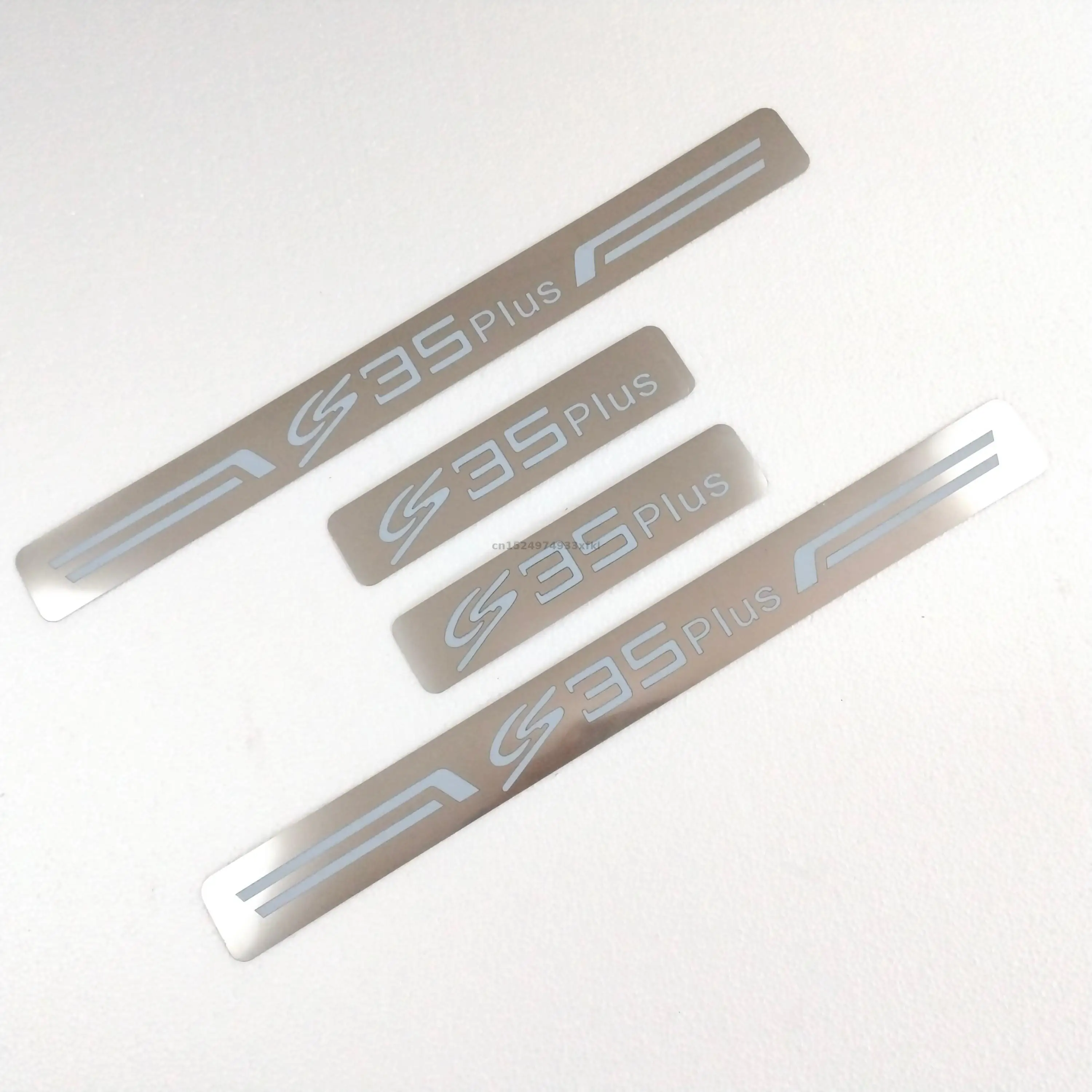 

4pcs/set High-quality Stainless Steel For Changan Cs35 Pius Door Sill Cover Welcome Pedal Trim Car-styling Accessories