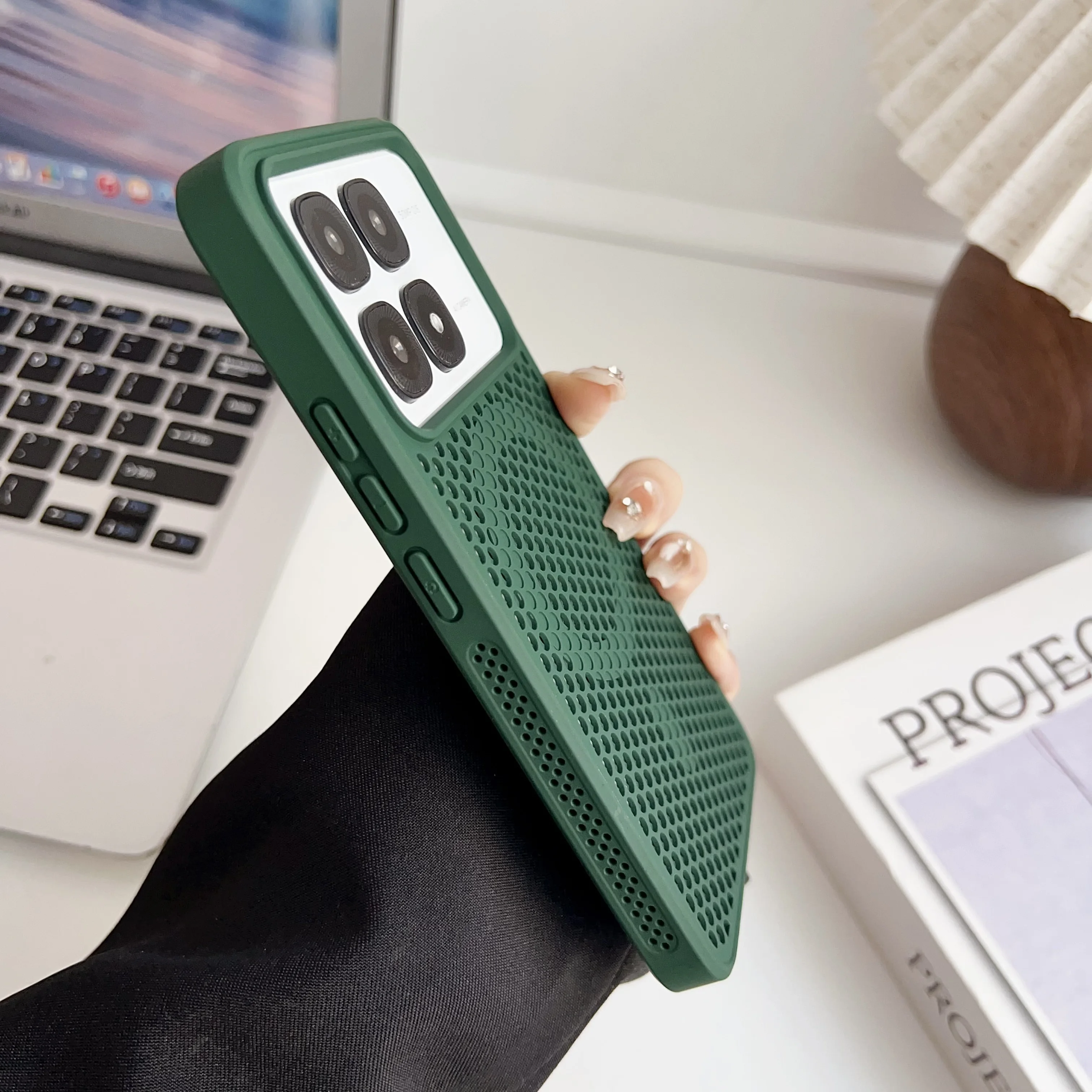 Premium Magnetic Wireless Charging Case with Heat Dissipation Design