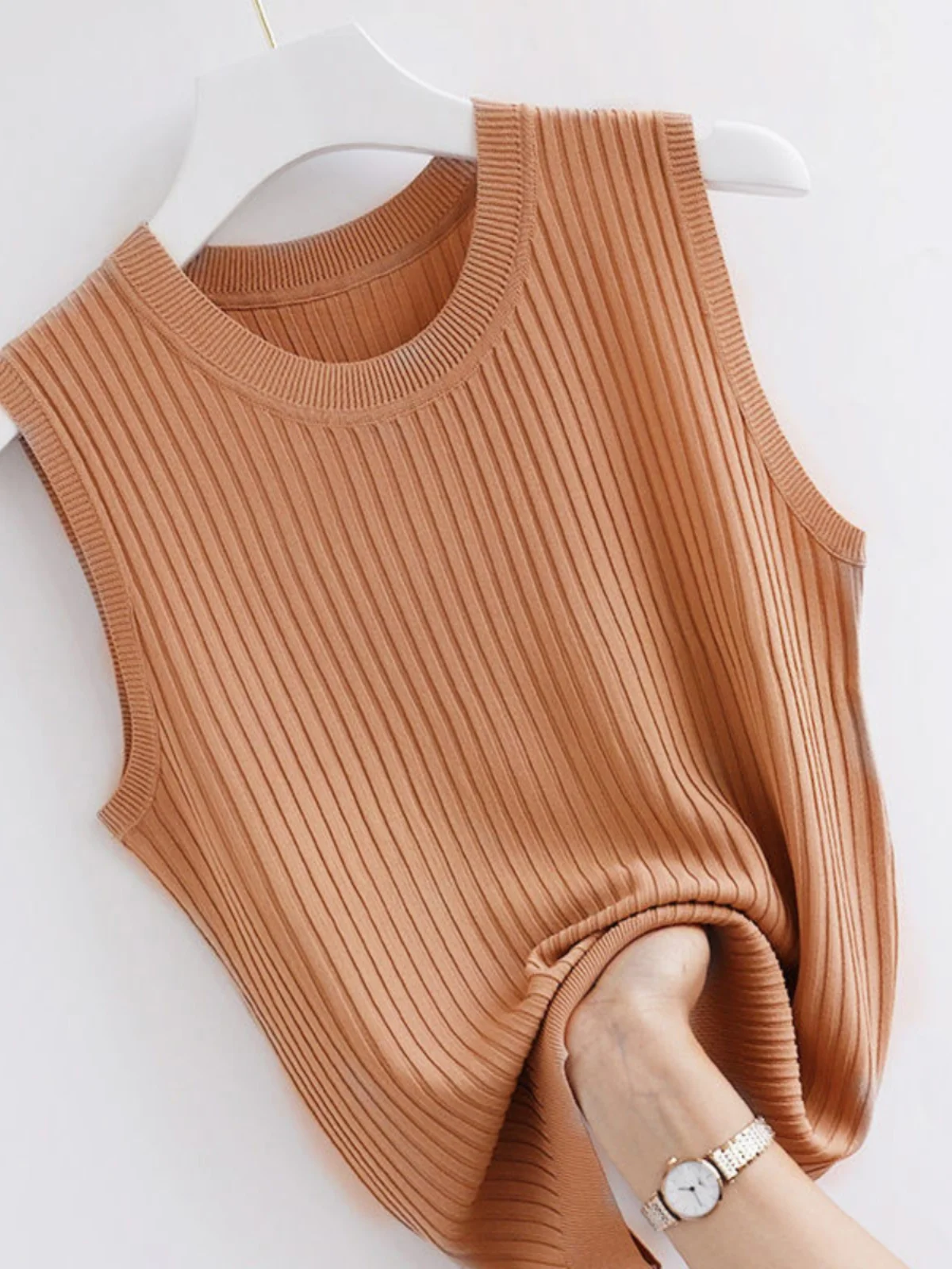 Women's Knitted Svel Vest Top Boting irt Spring Summer New Sle Outerwear Casual Comfortable Thin Fabric Vest